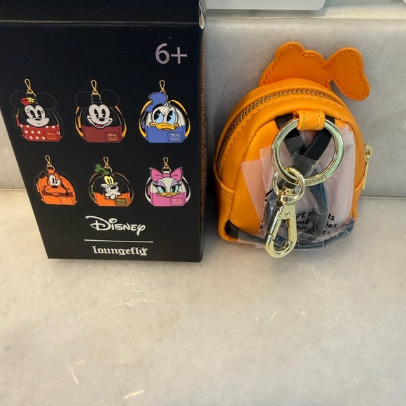 Loungefly Disney drop shop blind box Pluto Mini Backpack Keychain bag charm - Picture 2 of 2